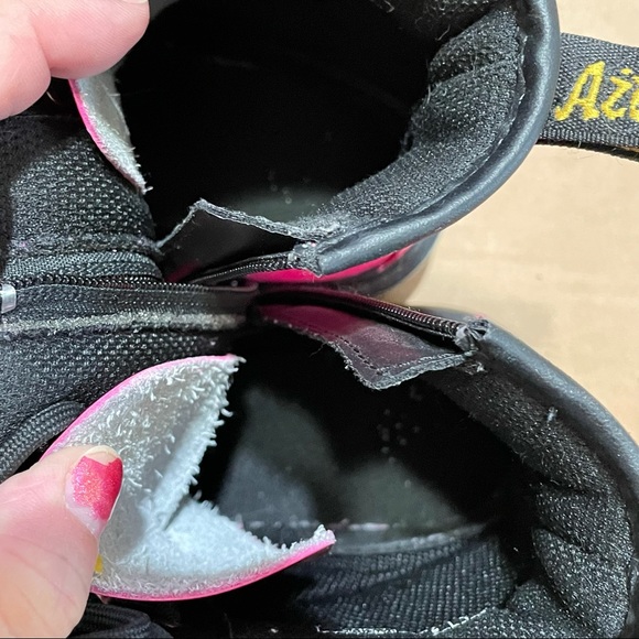 Dr. Martens Boots Delaney Hot Pink size 5 - Picture 7 of 11